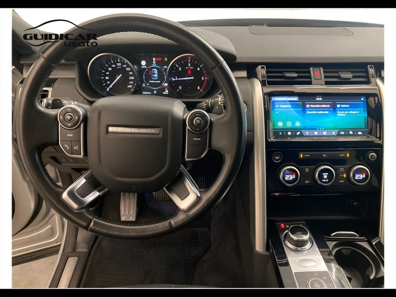 GuidiCar - LAND ROVER Discovery 2017 Discovery 2.0 sd4 HSE 240cv 5p.ti auto Usato